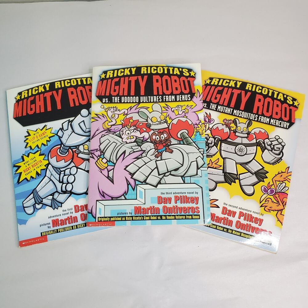 Lot of 3 Ricky Ricotta's Mighty Robot Books (1-3) Dav Pilkey & M. Ontiveros READ